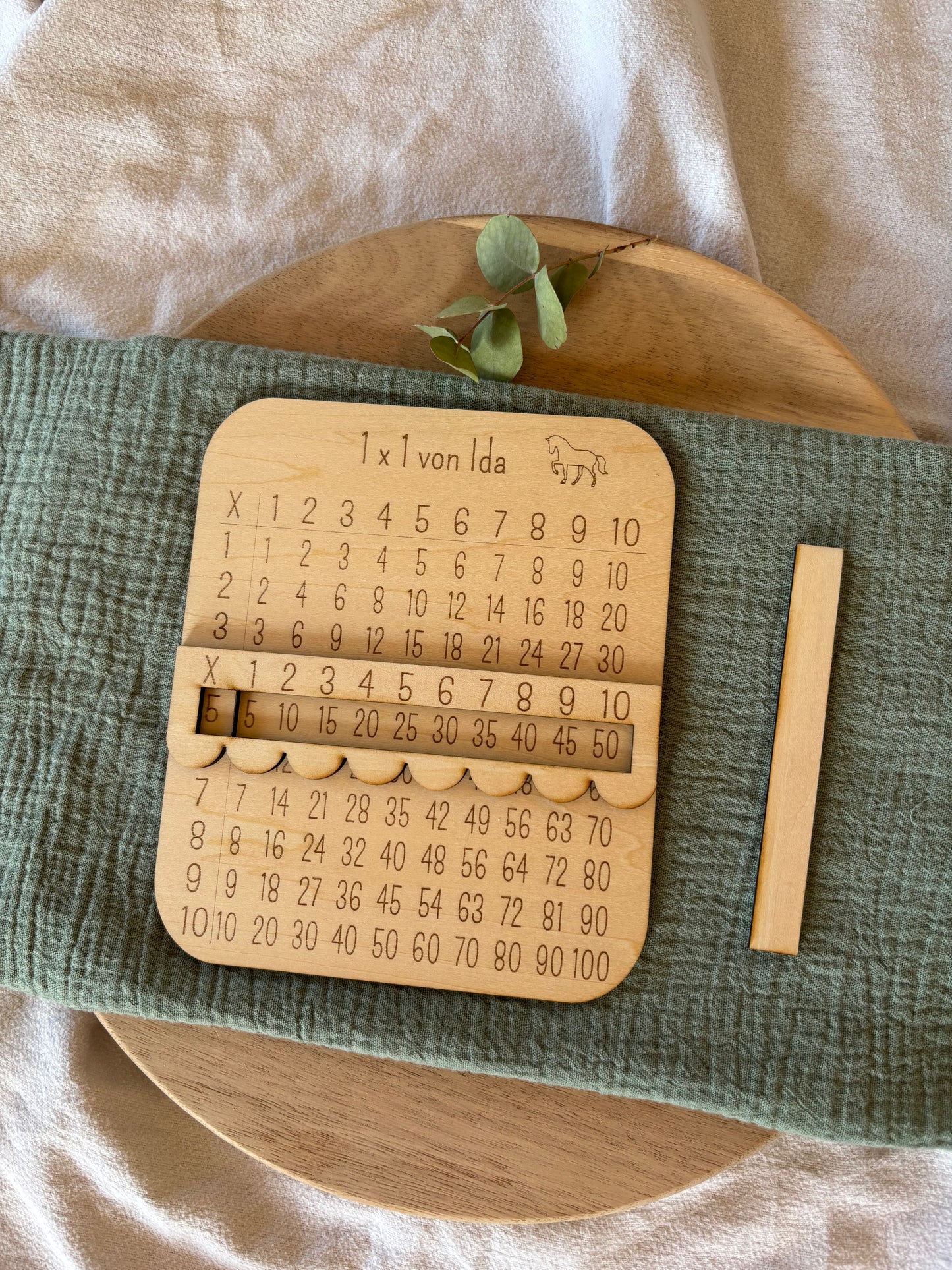 personalisierte 1 x 1 Tafel aus Holz