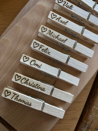 Holzklammer personalisiert mit Herz