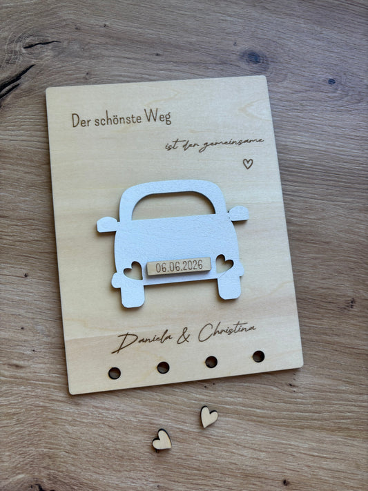 personalisiertes Geldgeschenk aus Holz zur Hochzeit