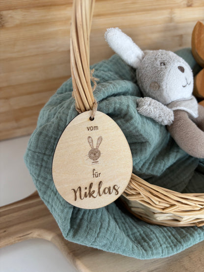 personalisierte Osternest Anhänger aus Holz