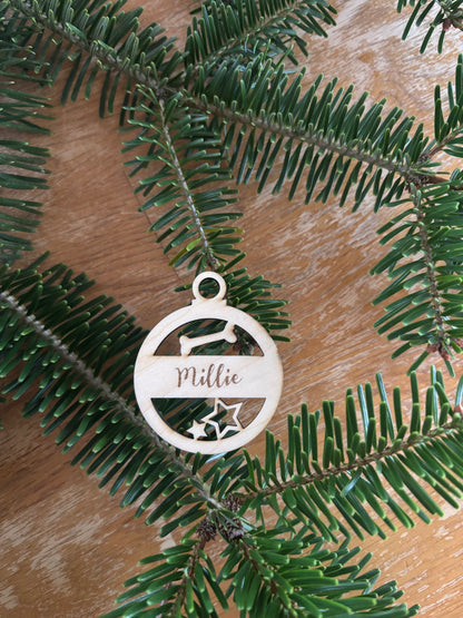 personalisierte Weihnachtsanhänger in Kugelform