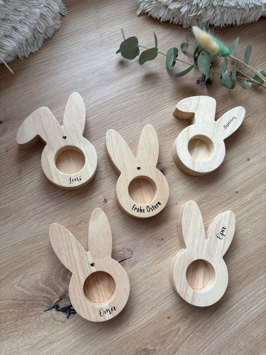 personalisierter Eierbecher Hase aus Holz